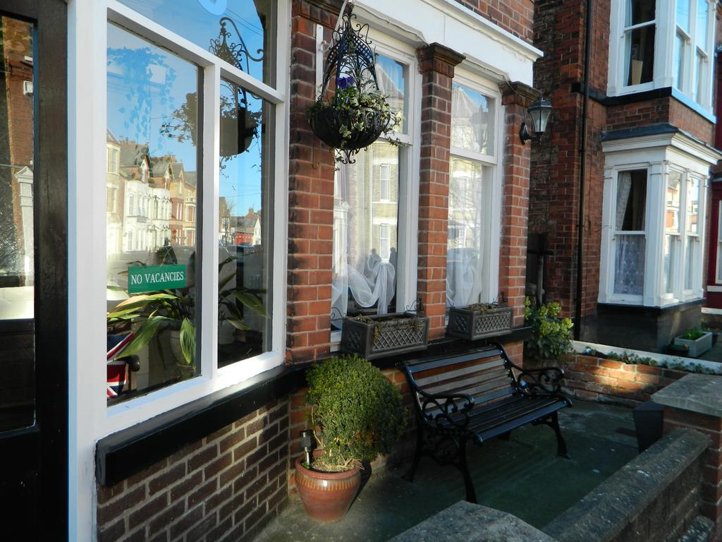 The George Guest House Bridlington Exterior foto
